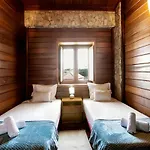 Unique Wooden Holiday home