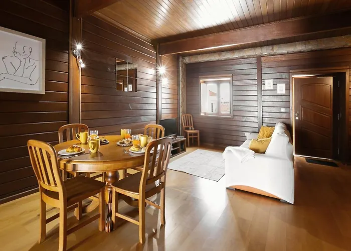 Unique Wooden * Óbidos