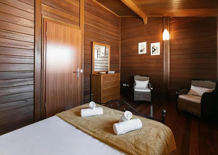 Casa de Férias Unique Wooden *